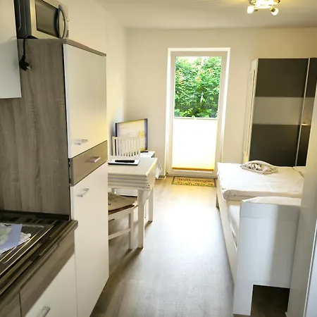 Mia 03 Apartment